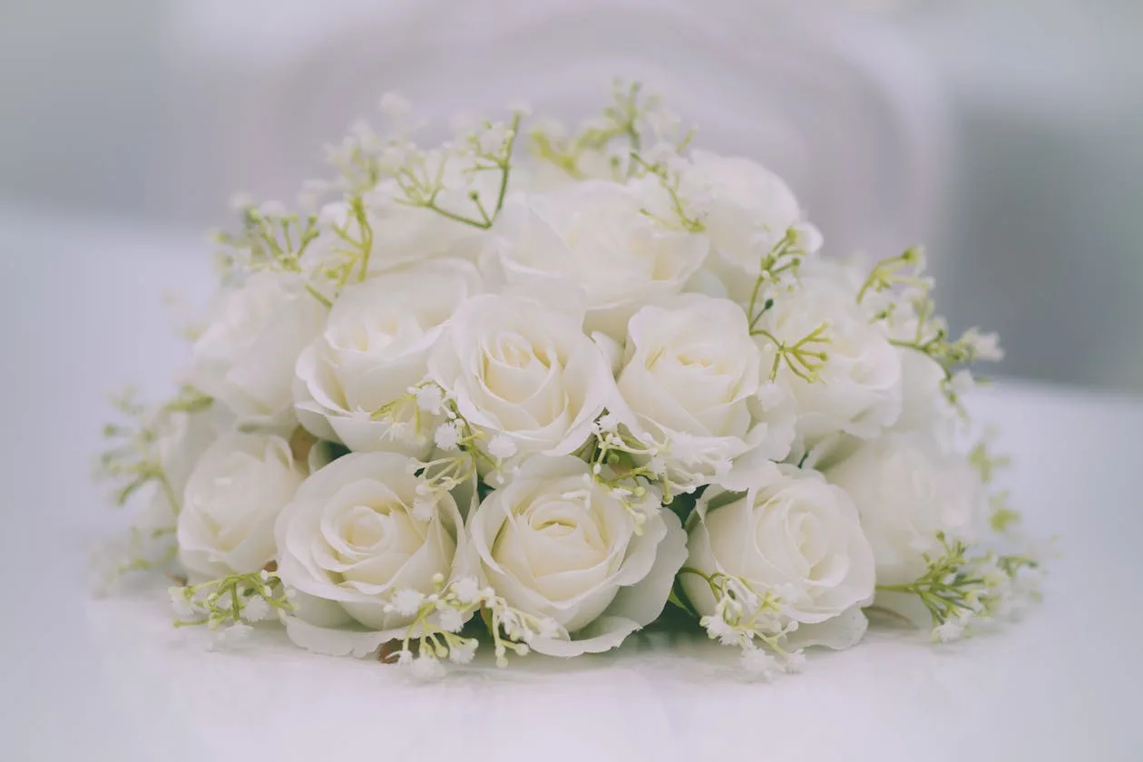 Elegant white flowers for Christmas
